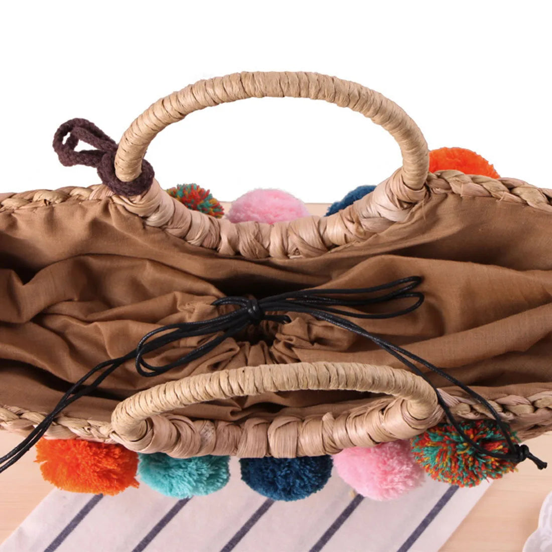 YYW Handmade Woven Straw Beach Bucket Tote Bag For Women