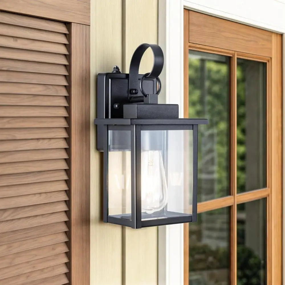 Outdoor Dusk To Dawn LED Wall Light With Tempered Glass