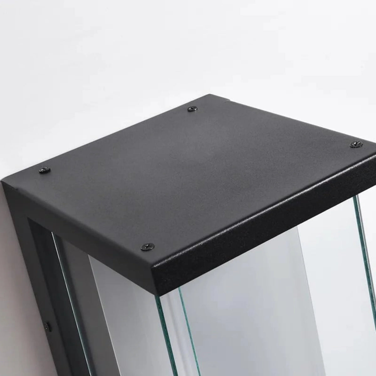 Dusk To Dawn Outdoor Sconce With Automatic Night Sensor