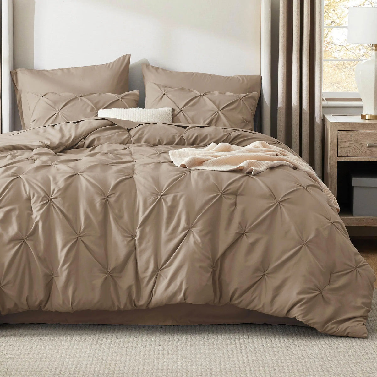 Luxury Pinch Pleat Microfiber Bedding Set With All Season Comforter